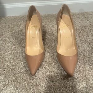 Christian Louboutin Nude Pumps